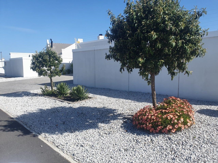 3 Bedroom Property for Sale in Sunningdale Western Cape